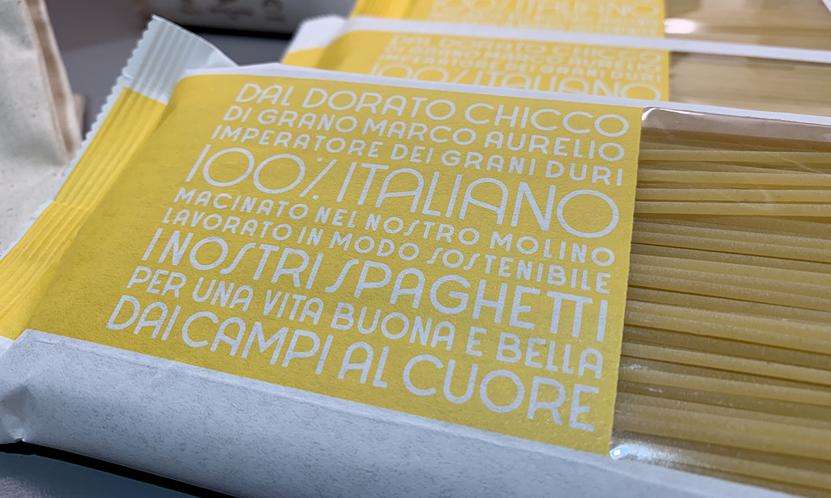 dettaglio del copy sul packaging di pasta Sgambaro